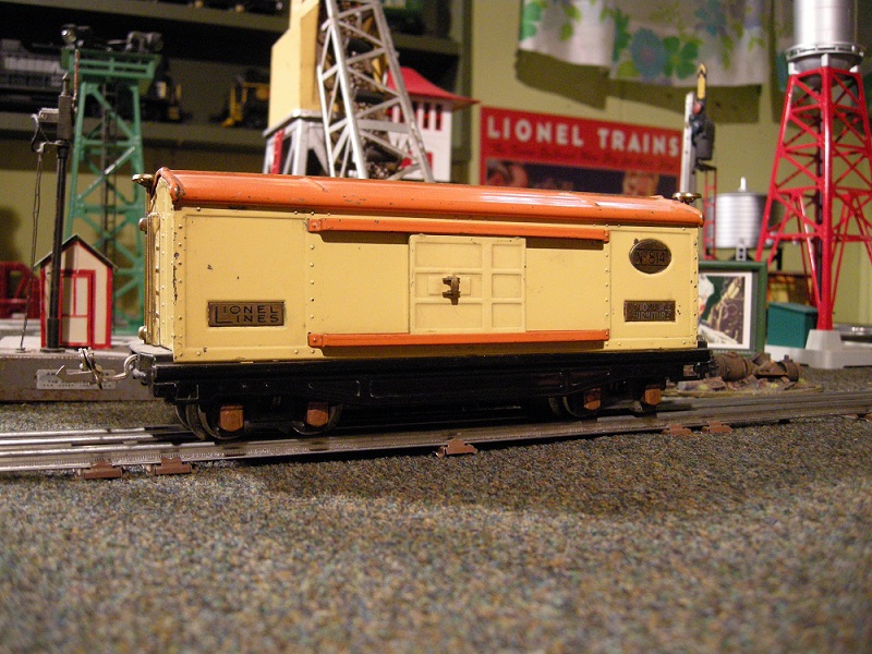 Lionel 814 box car